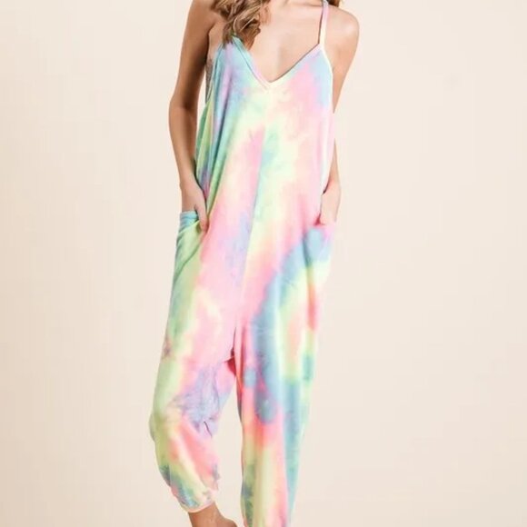 ✨NWT BiBi Tie Dye French Terry Mid-Length Casual Jumpsuit - Picture 6 of 12